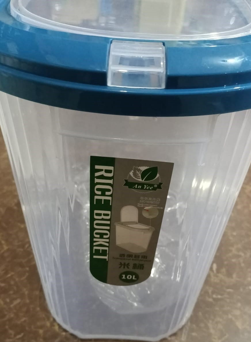 10Kg Caddy Rice Bucket With Lid, Multipurpose Grain Container, Transparent Cereal Food Jar, Dry Food Storage Box, Food Tank Rice Organizer, Kitchen Food Bin With Locking Lid 10Kg Caddy Rice Bucket With Lid, Multipurpose Grain Container, Transparent Cereal Food Jar, Dry Food Storage Box, Food Tank Rice Organizer, Kitchen Food Bin With Locking Lid